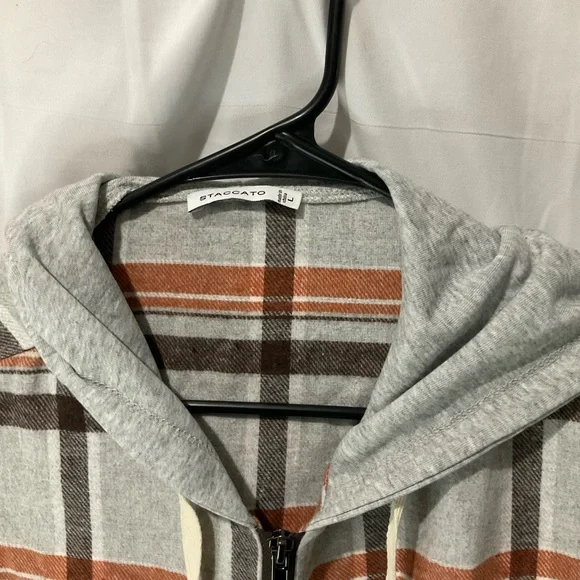 Staccato Womens Fall Plaid Hooded Shacket Size Large Gray Orange Black NWOT - Picture 5 of 13